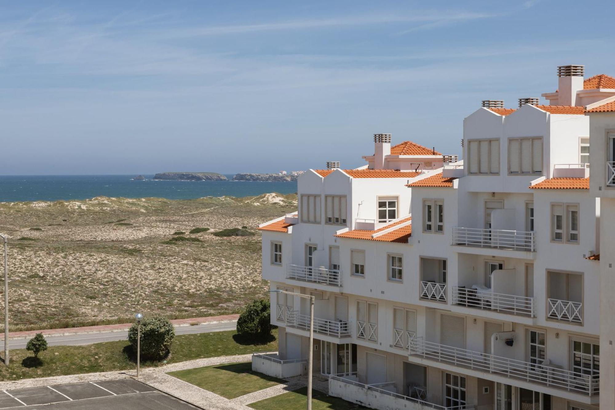 Baleal Beachfront Duplex Peniche Dış mekan fotoğraf